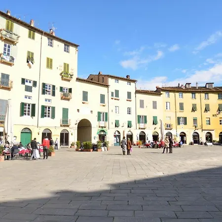 Musetta * Lucca